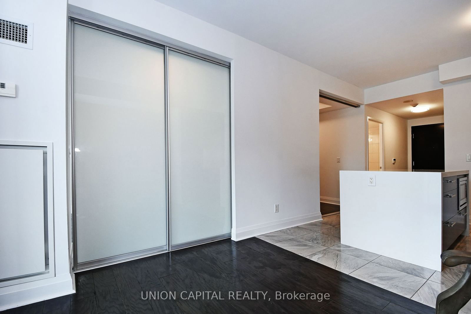 65 St. Mary St, unit 1408 for sale - image #23