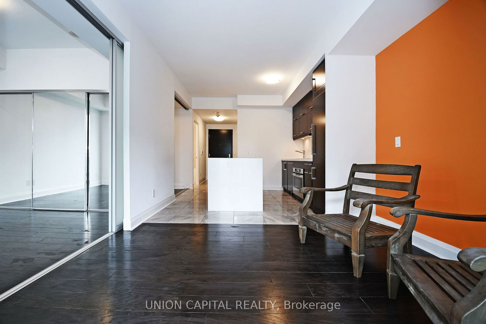 65 St Mary St, unit 1408 for rent - image #14