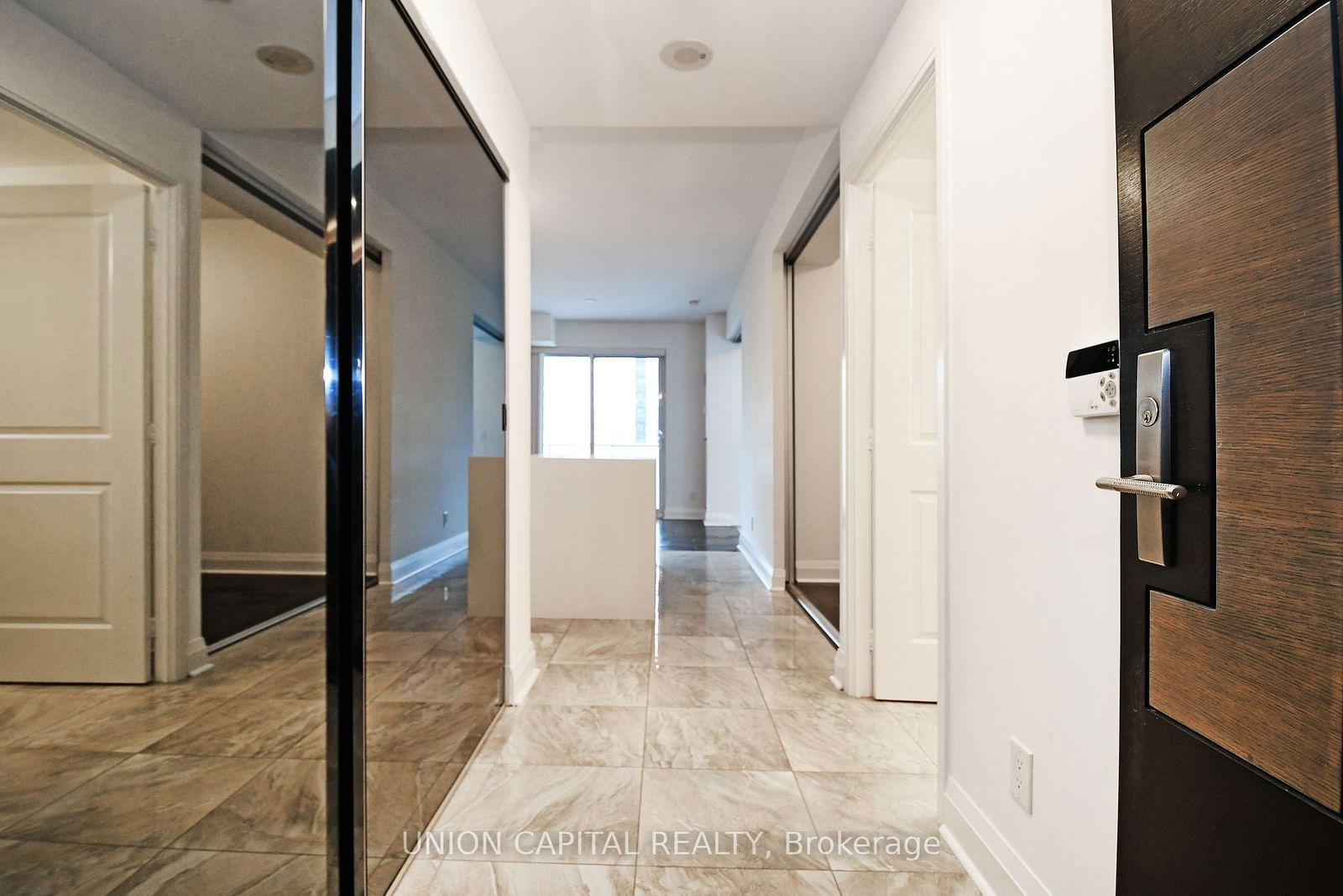 65 St Mary St, unit 1408 for rent - image #7