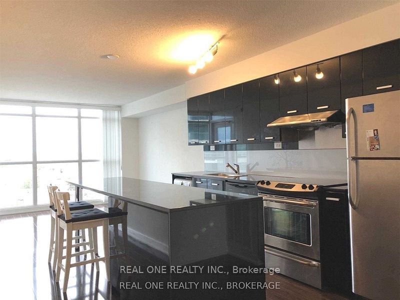 19 Singer Crt, unit 1020 for rent - image #6