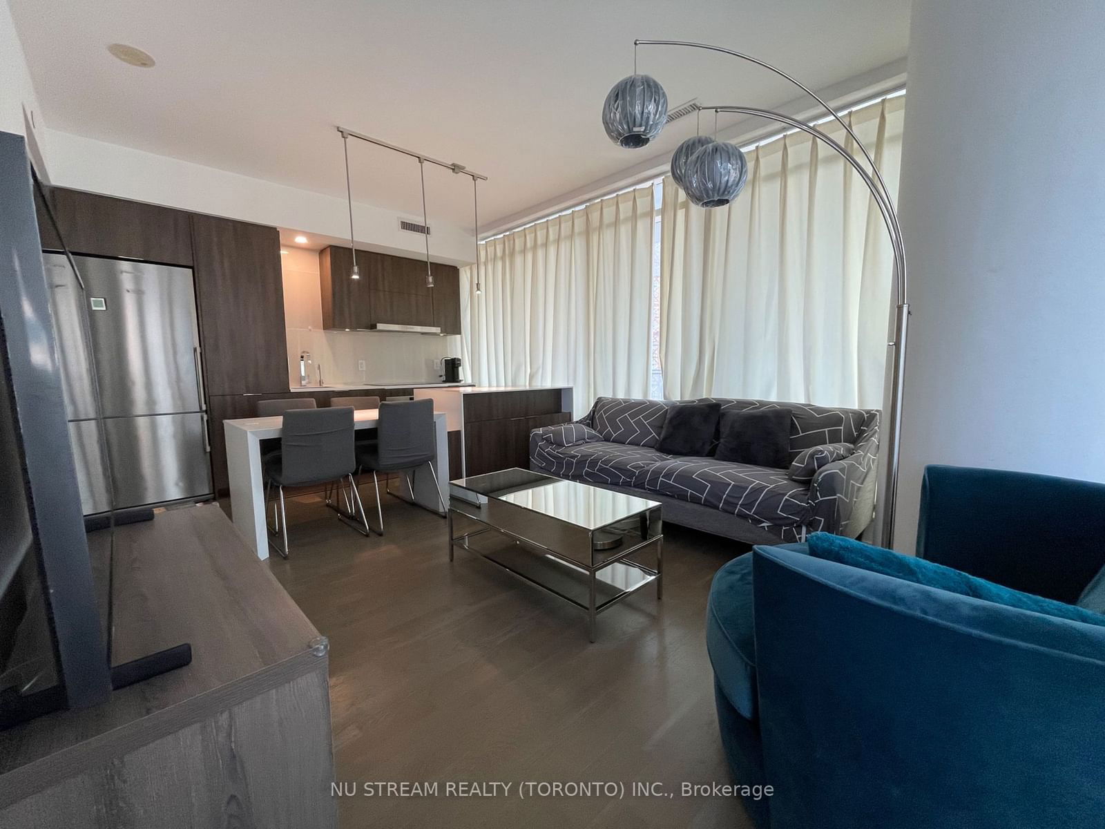 1 Bloor St E, unit 2610 for rent - image #2