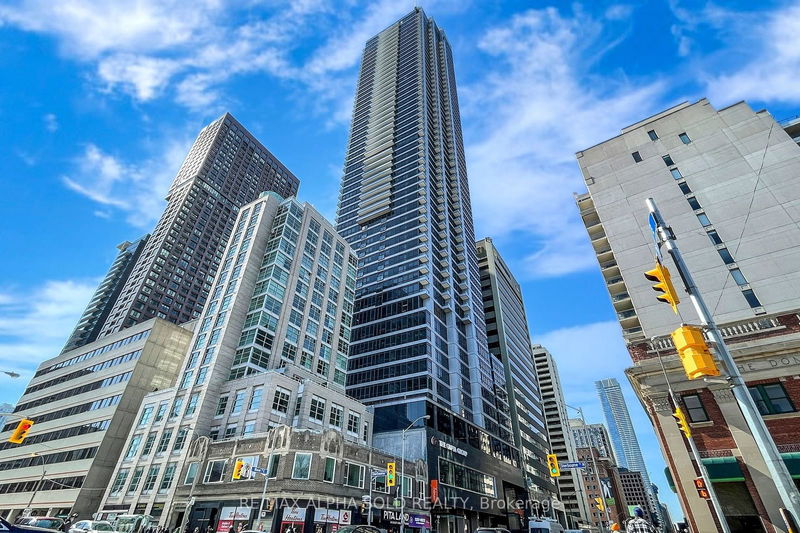 395 Bloor St E, unit 3201 for sale - image #1