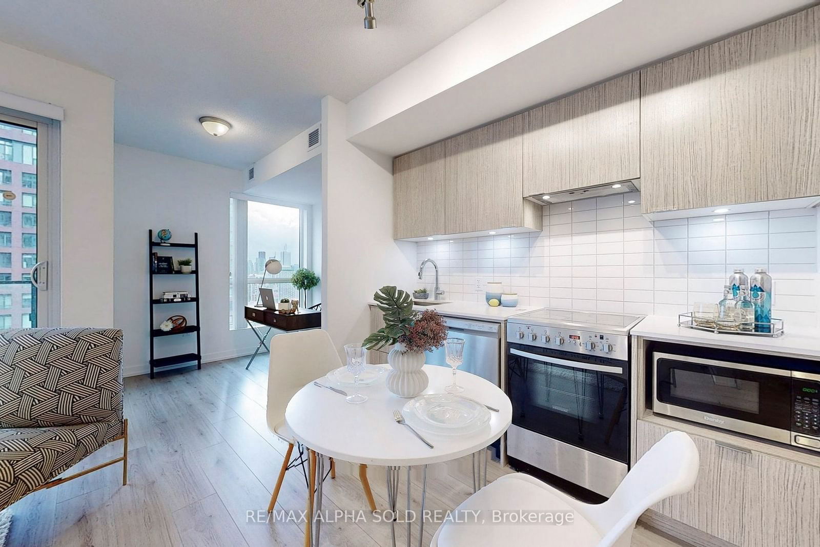 395 Bloor St E, unit 3201 for sale - image #7