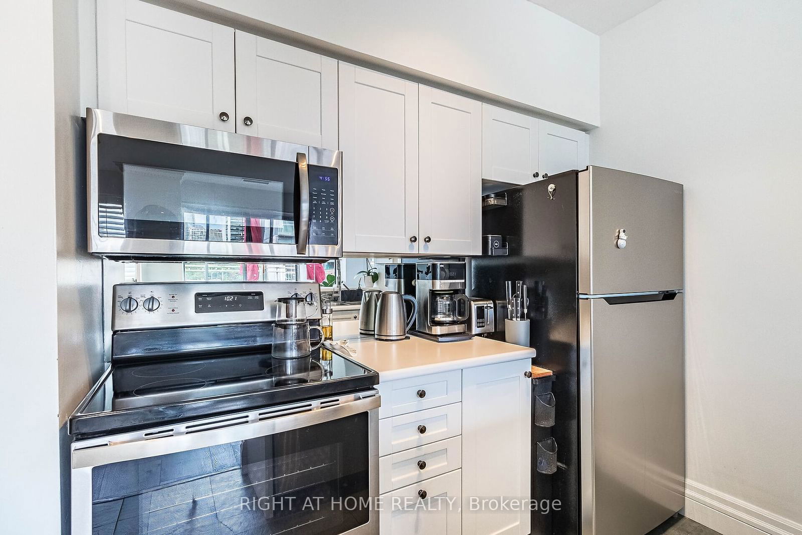 111 Merton St, unit Ph503 for sale - image #18