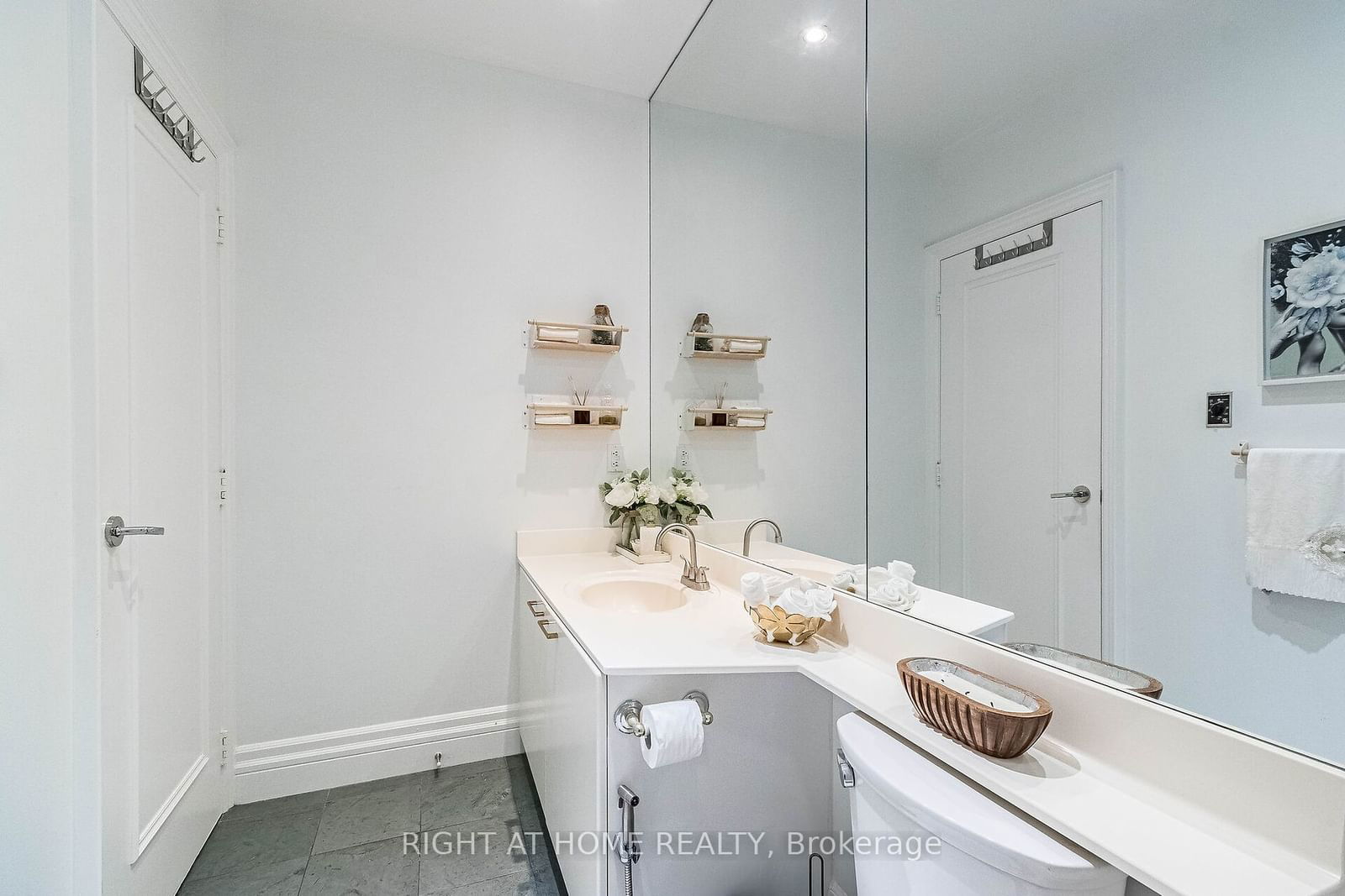 111 Merton St, unit Ph503 for sale - image #27