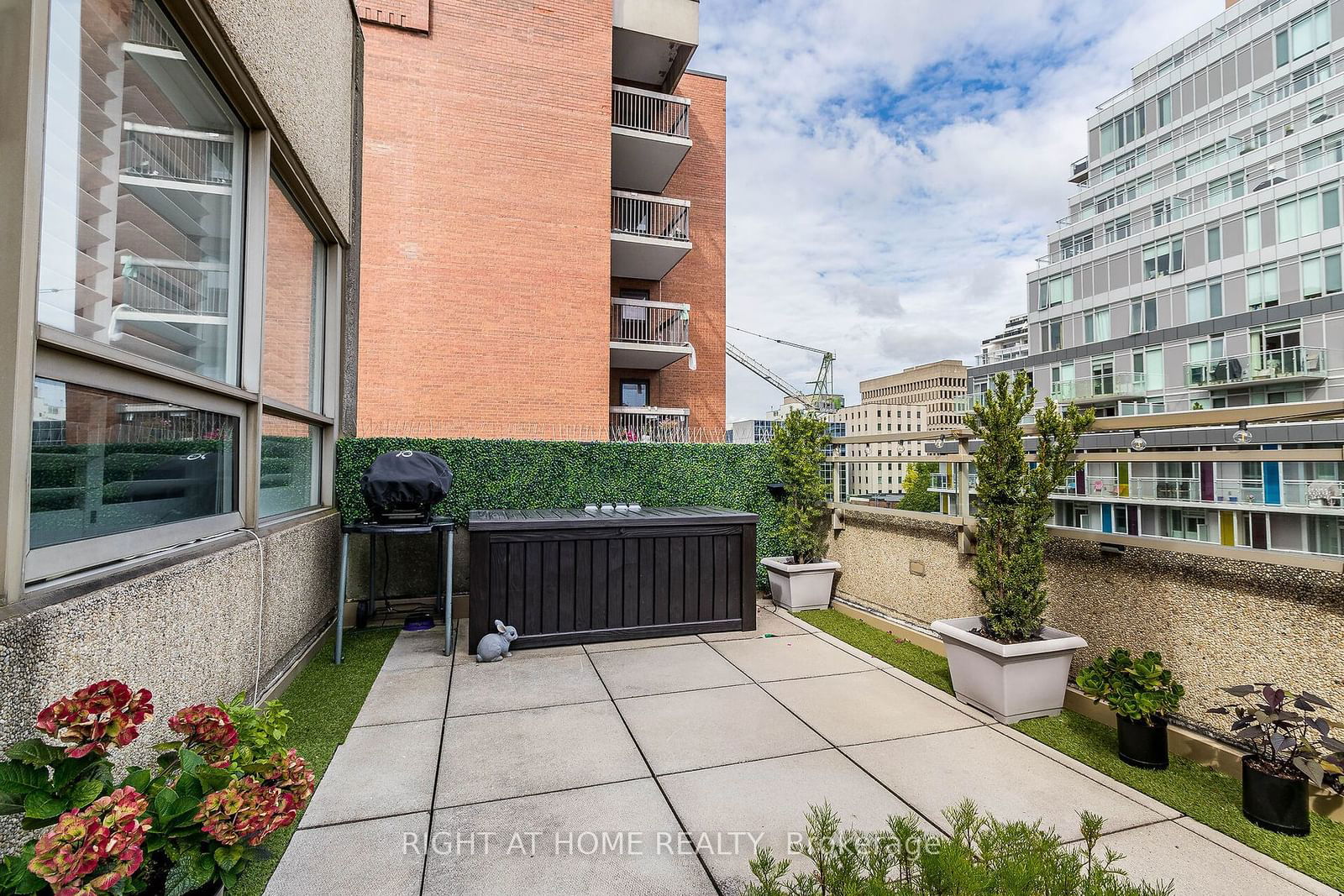 111 Merton St, unit Ph503 for sale - image #30