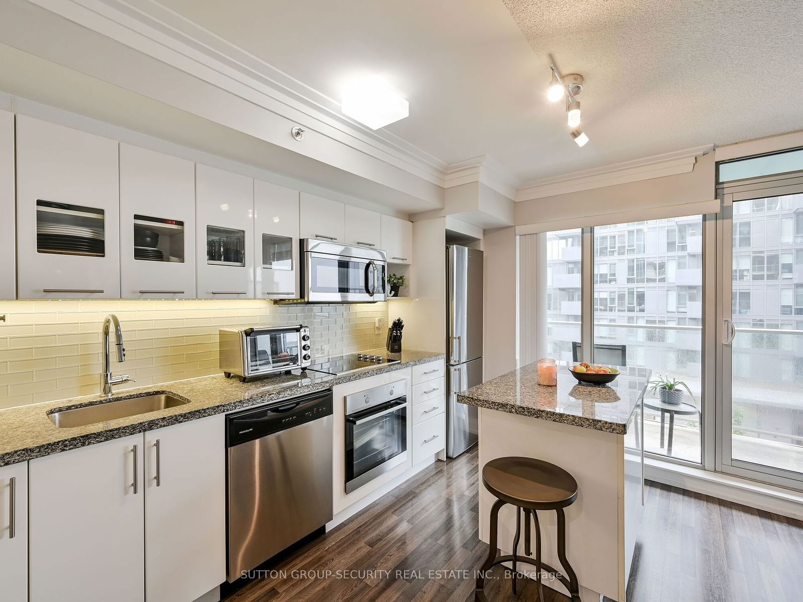 565 Wilson Ave, unit W306 for sale