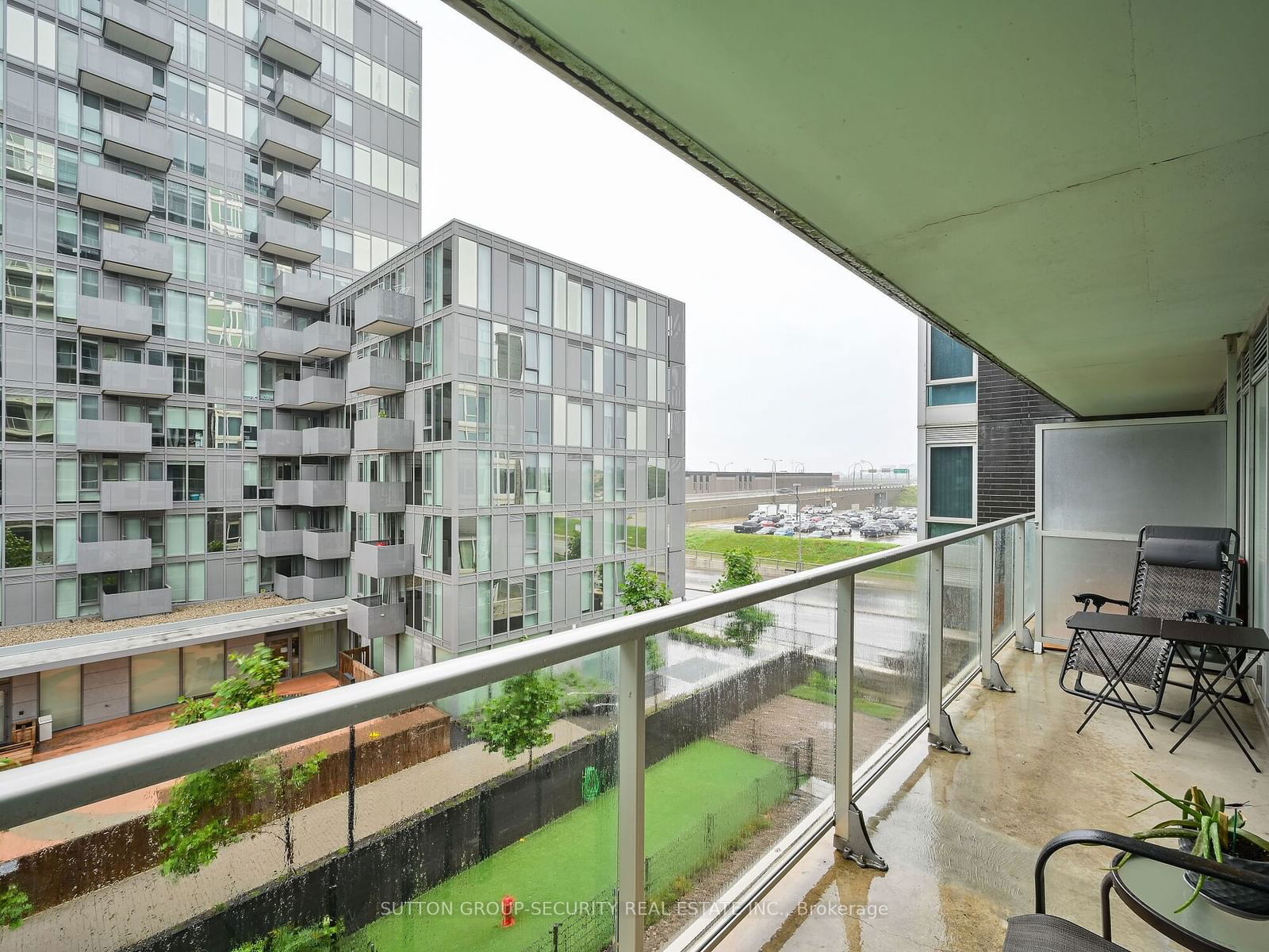 565 Wilson Ave, unit W306 for sale - image #29