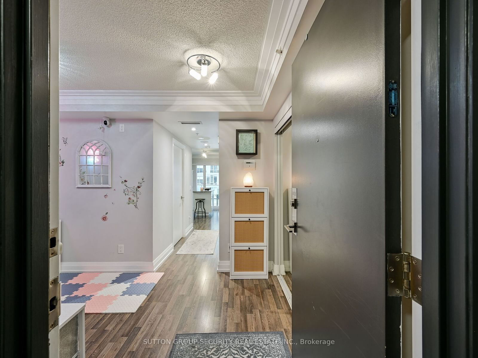 565 Wilson Ave, unit W306 for sale - image #5