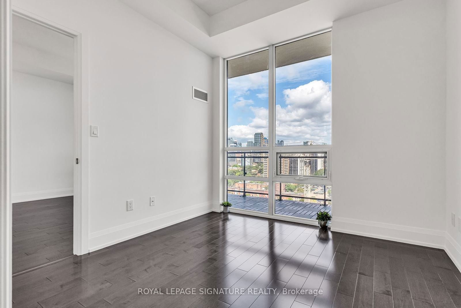 460 Adelaide St E, unit PH115 for sale - image #13