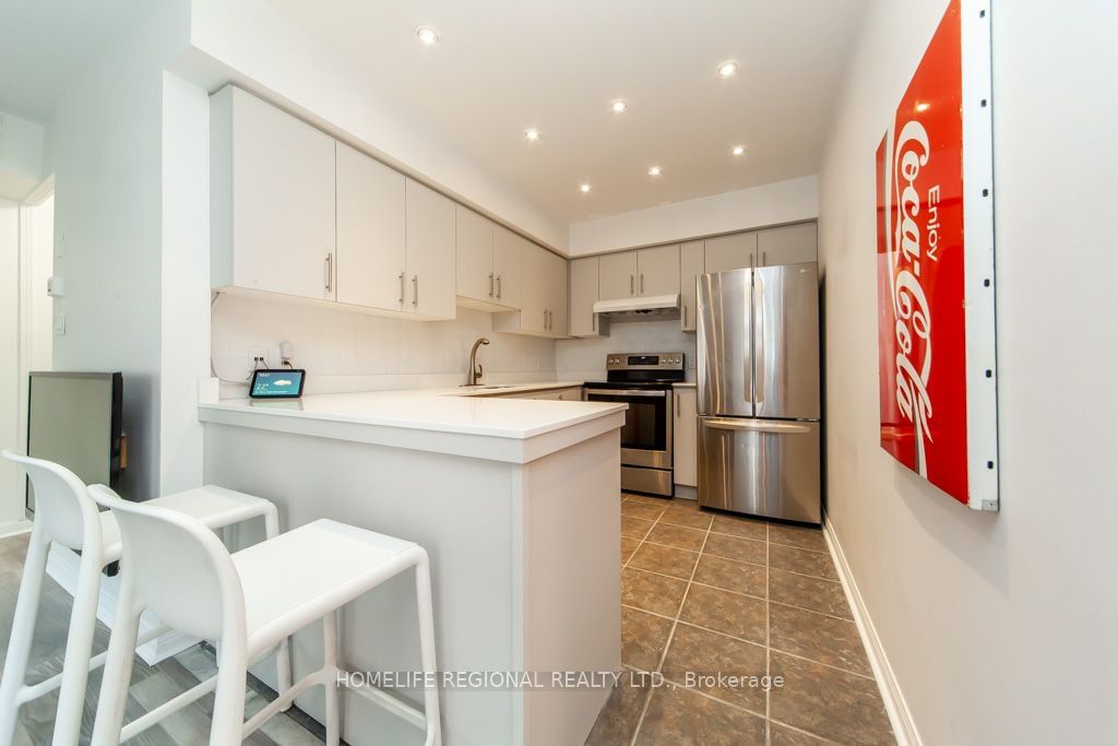 12 Douro St, unit 428 for sale - image #10