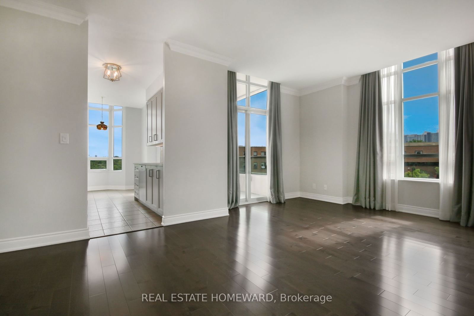 10 Bloorview Pl, unit 204 for sale - image #2