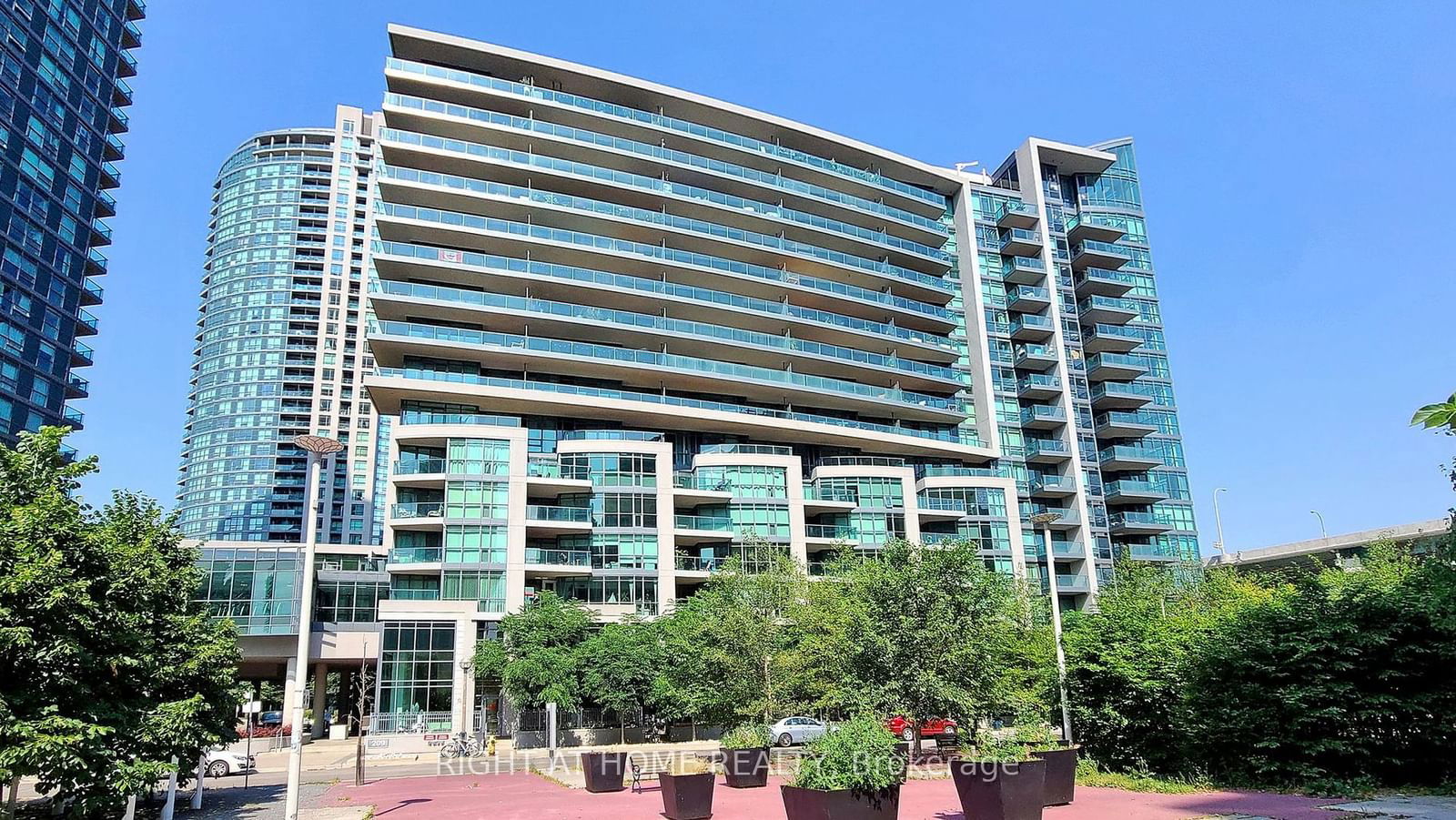 209 Fort York Blvd, unit 1165 for sale - image #4