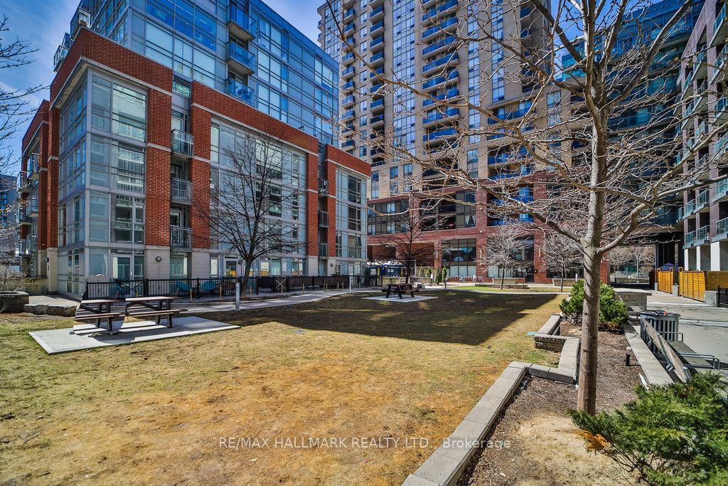 68 Abell St, unit 711 for sale - image #22