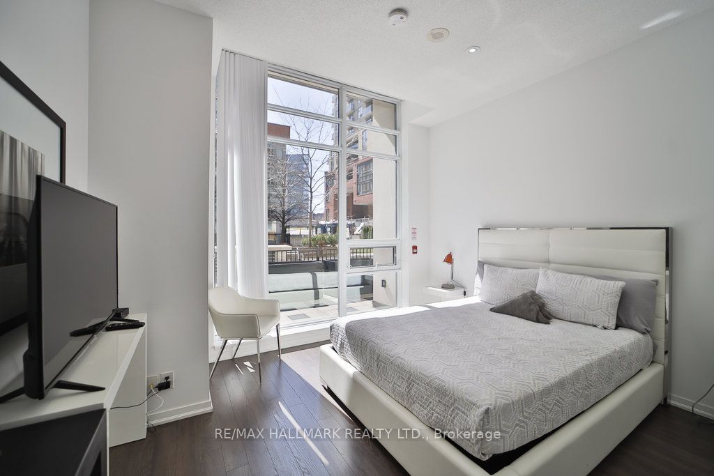 68 Abell St, unit 711 for sale - image #29