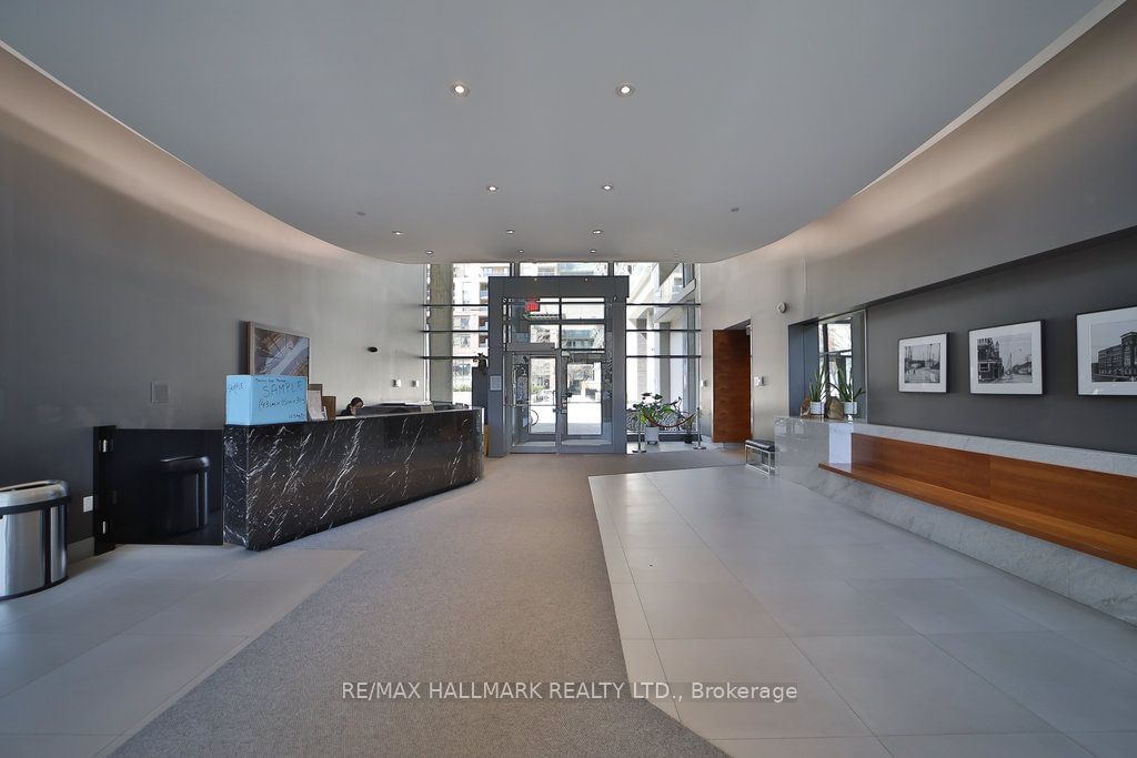 68 Abell St, unit 711 for sale - image #3