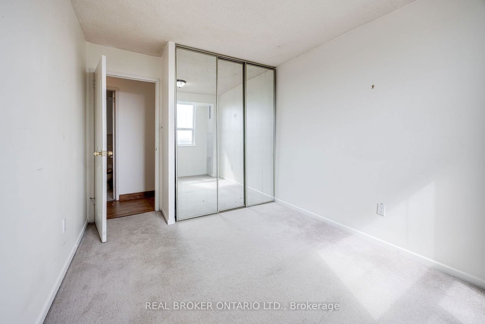 5 Old Sheppard Ave, unit 1105 for sale - image #16