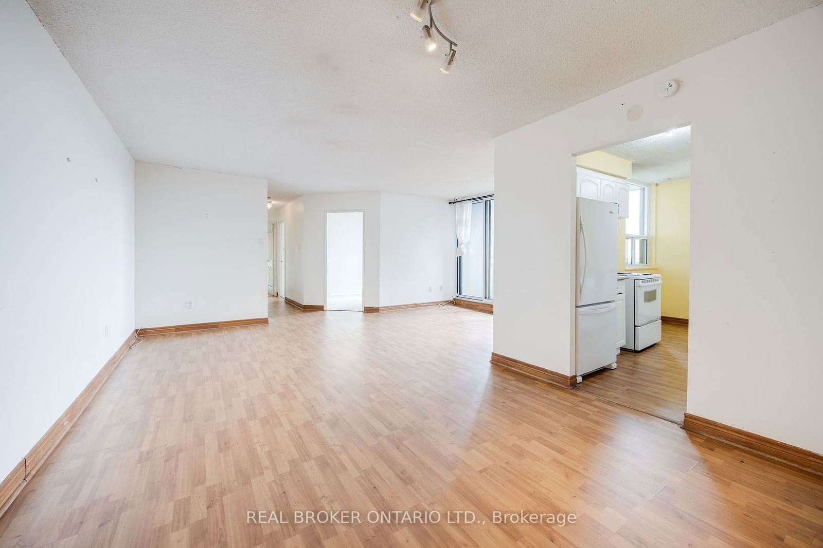 5 Old Sheppard Ave, unit 1105 for sale - image #3