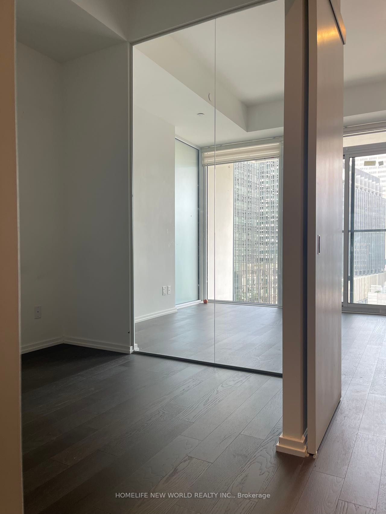 5 SOUDAN Ave, unit 1113 for rent