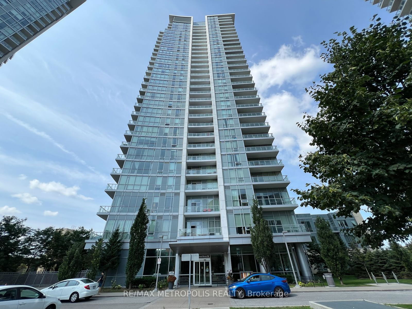 66 Forest Manor Rd, unit 2707 for sale