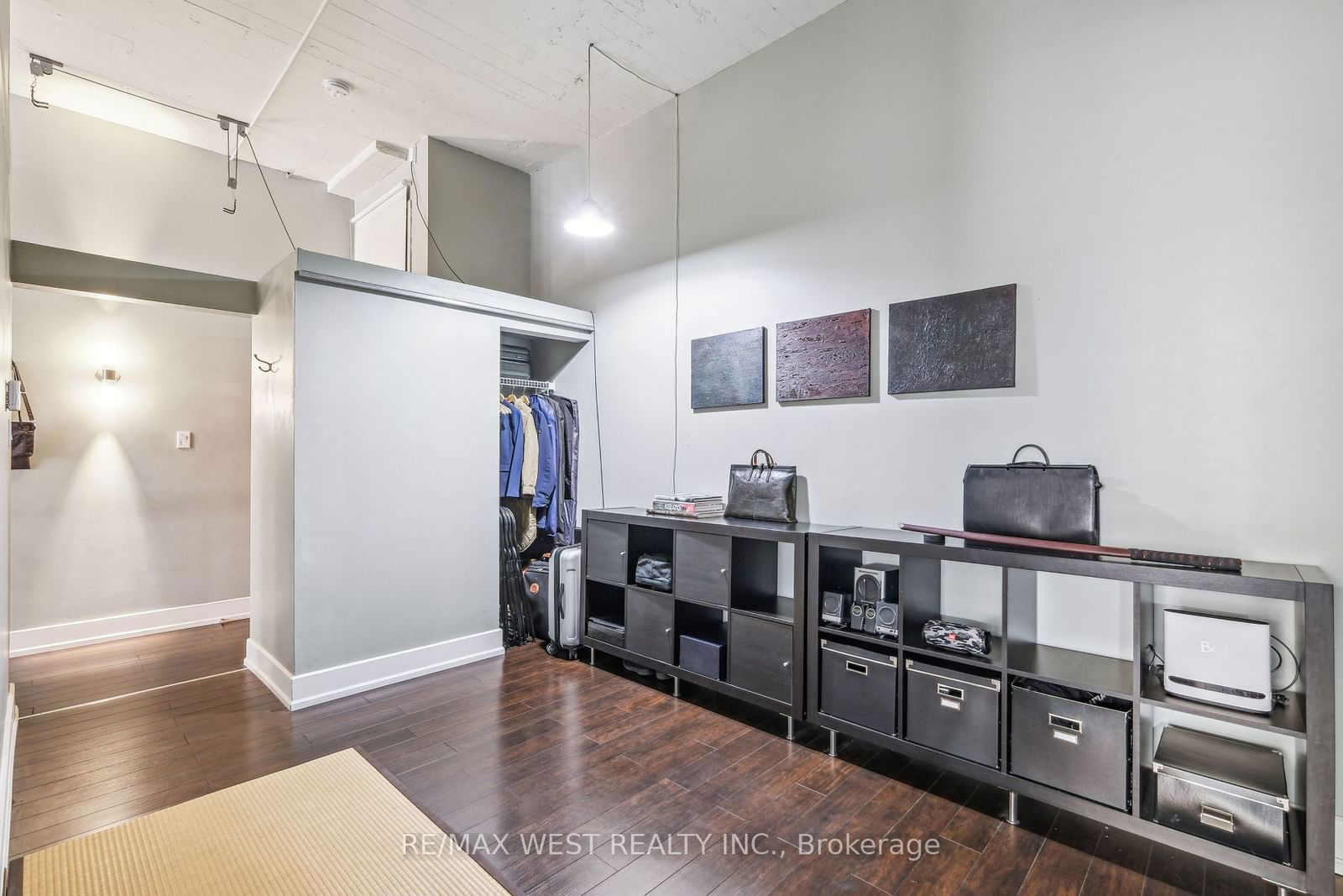 365 Dundas St E, unit 111 for sale - image #7