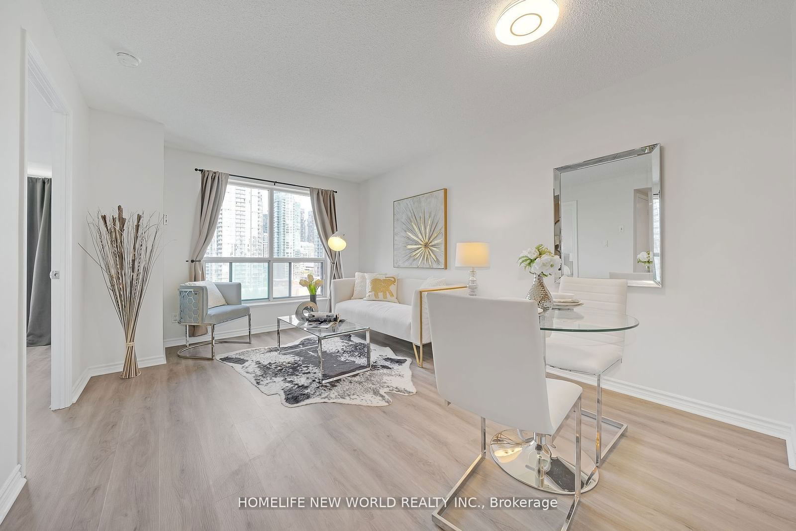 410 Queens Quay W, unit 1106 for sale