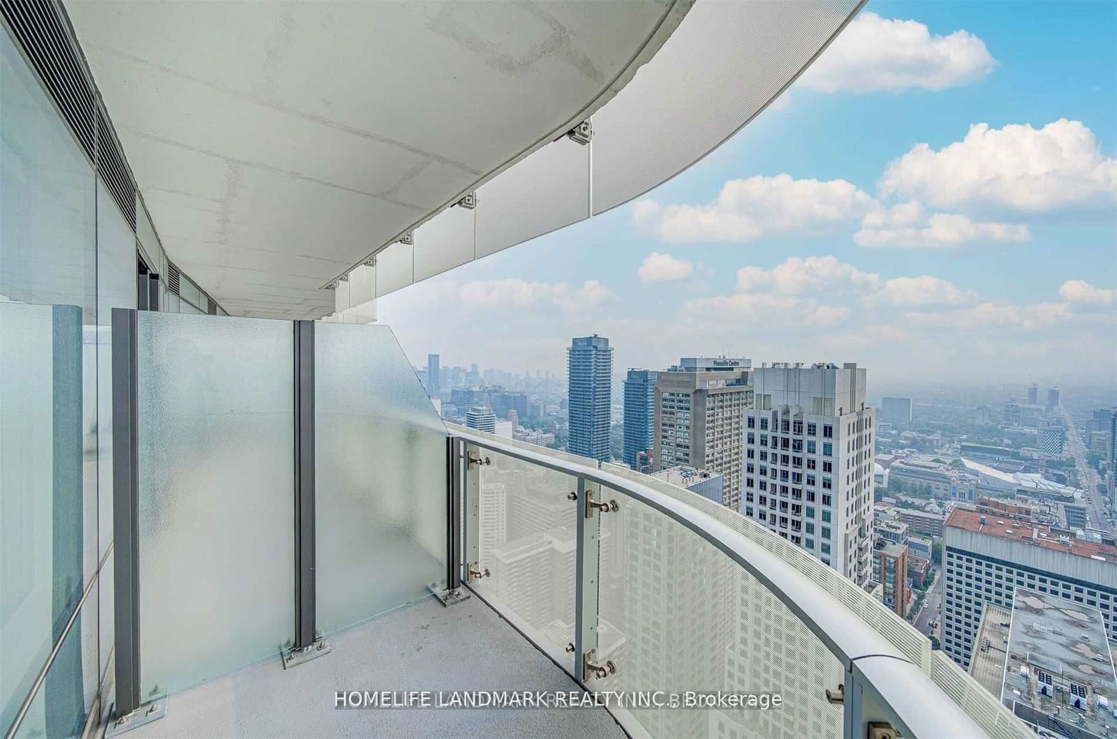 1 Bloor St E, unit 4908 for rent - image #26