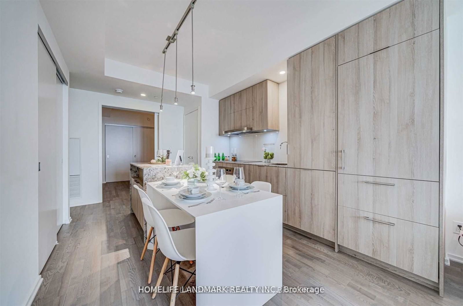 1 Bloor St E, unit 4908 for rent - image #8