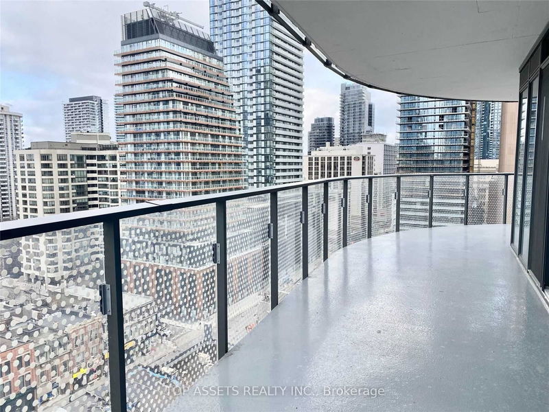 11 Wellesley St W, unit 1102 for rent - image #1