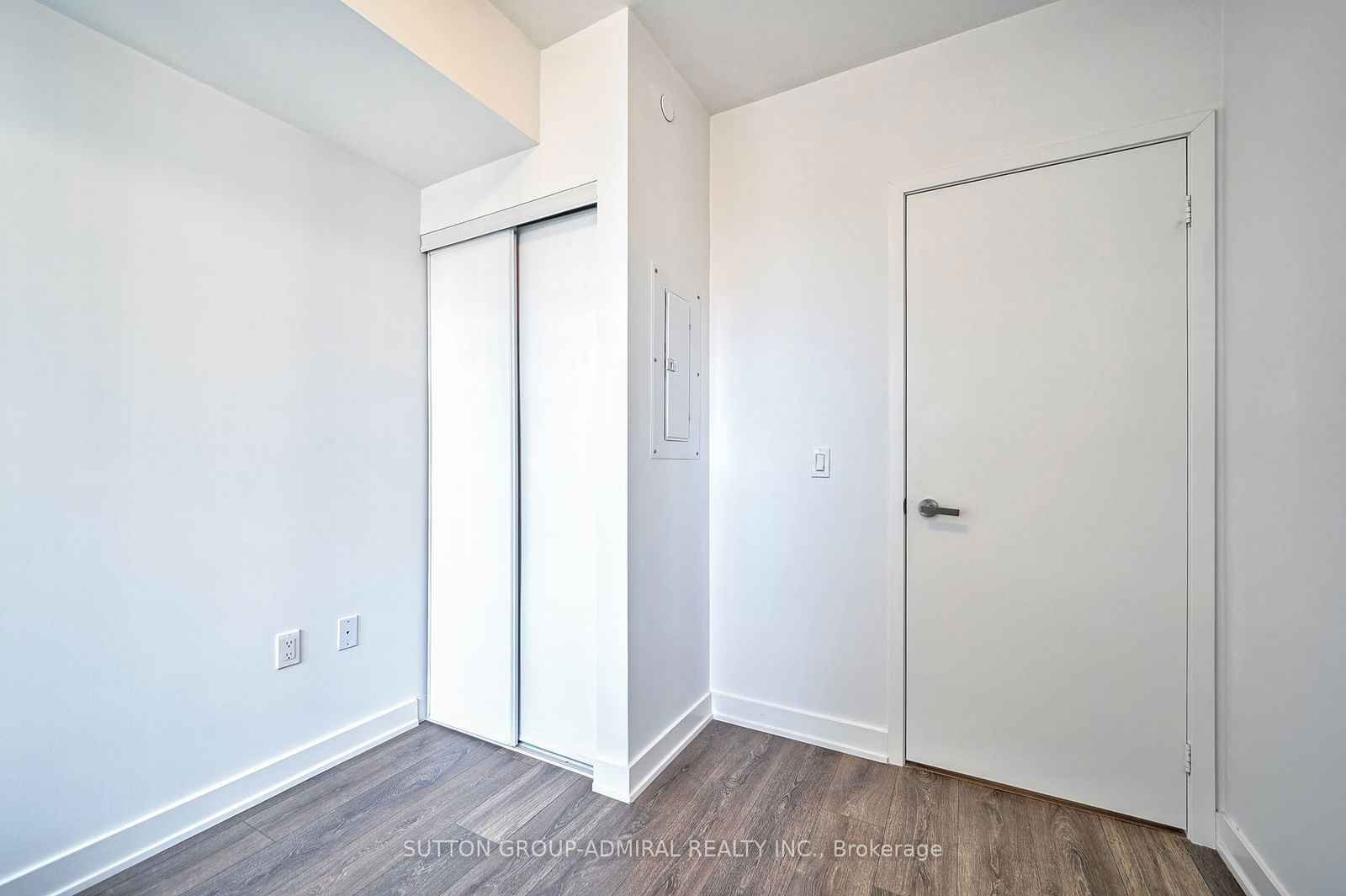 195 Redpath Ave, unit 1212 for sale