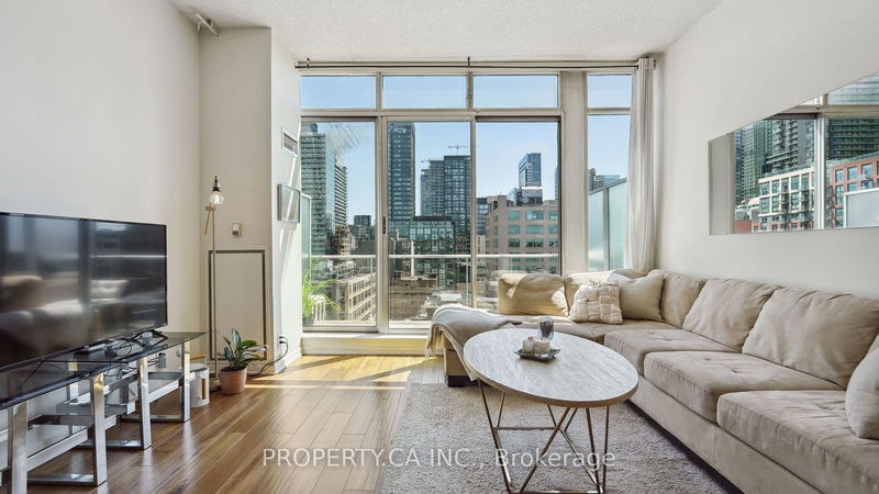 388 Richmond St W, unit 1110 for sale - image #1