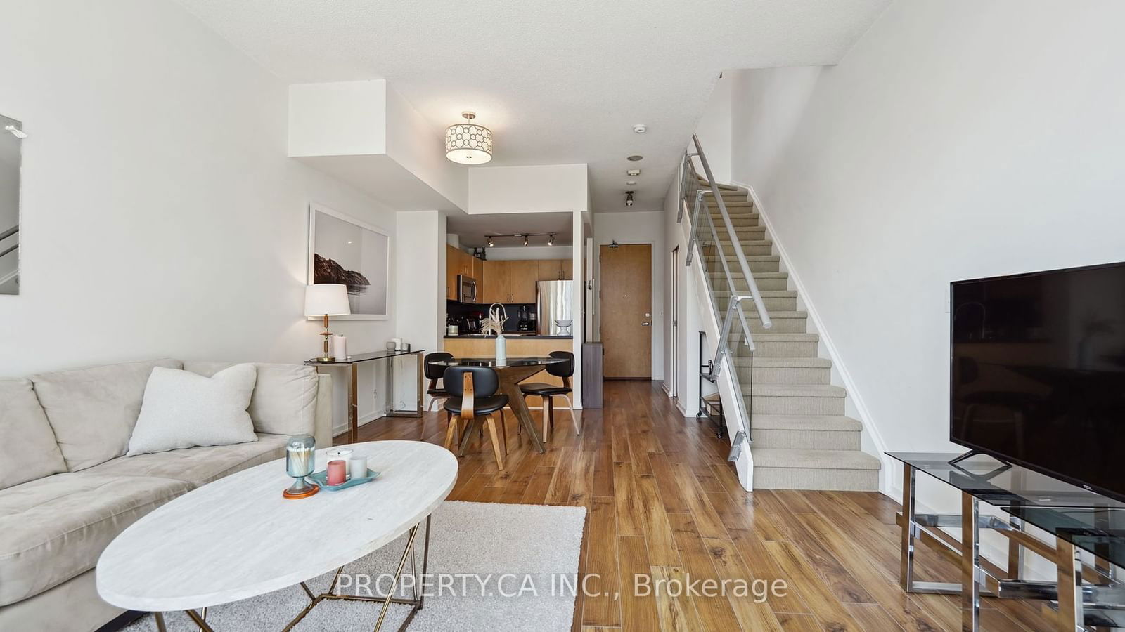 388 Richmond St W, unit 1110 for sale - image #9