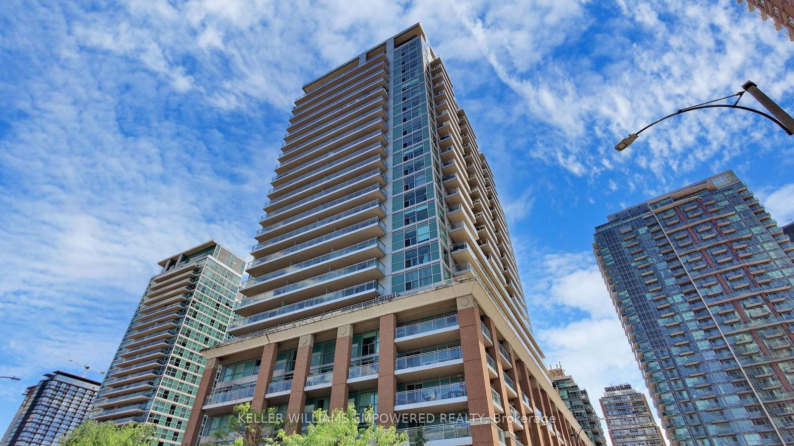 100 Western Battery Rd W, unit 418 for rent - image #3