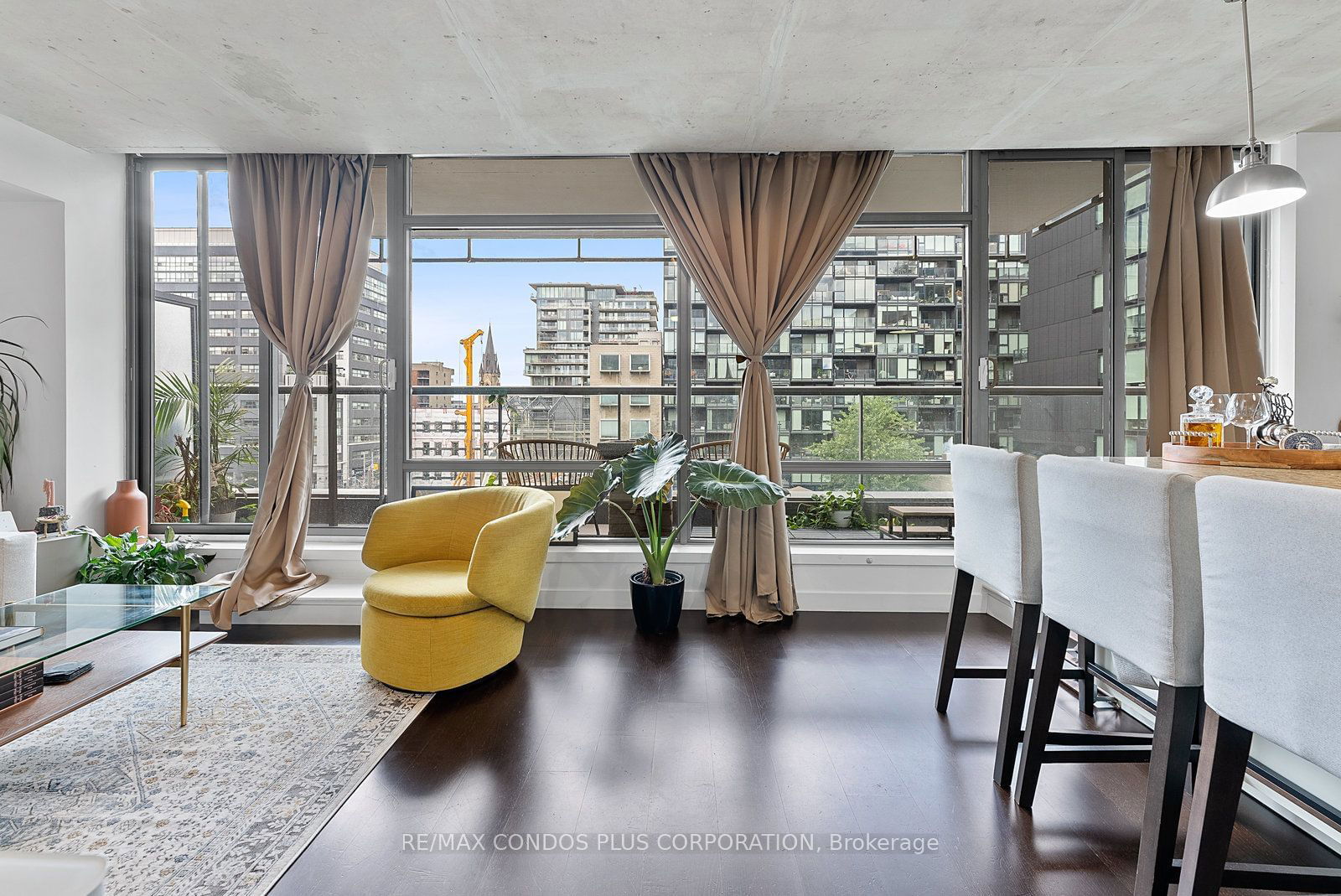 55 Stewart St, unit 710 for rent - image #8