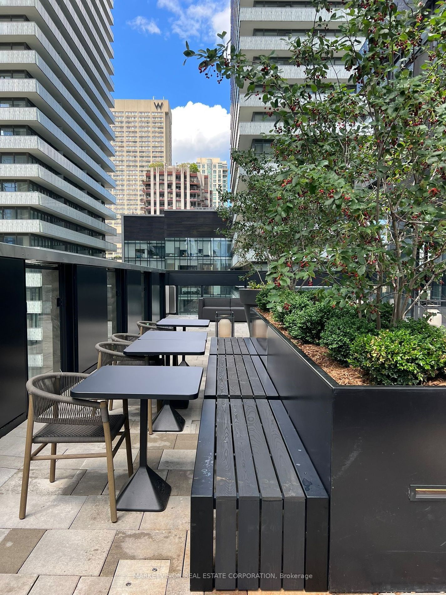 55 Charles St E, unit 1302 for sale - image #11