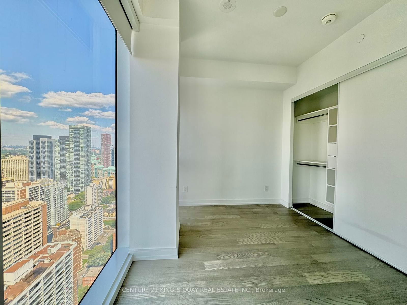 3 Gloucester St, unit 4301 for rent - image #17