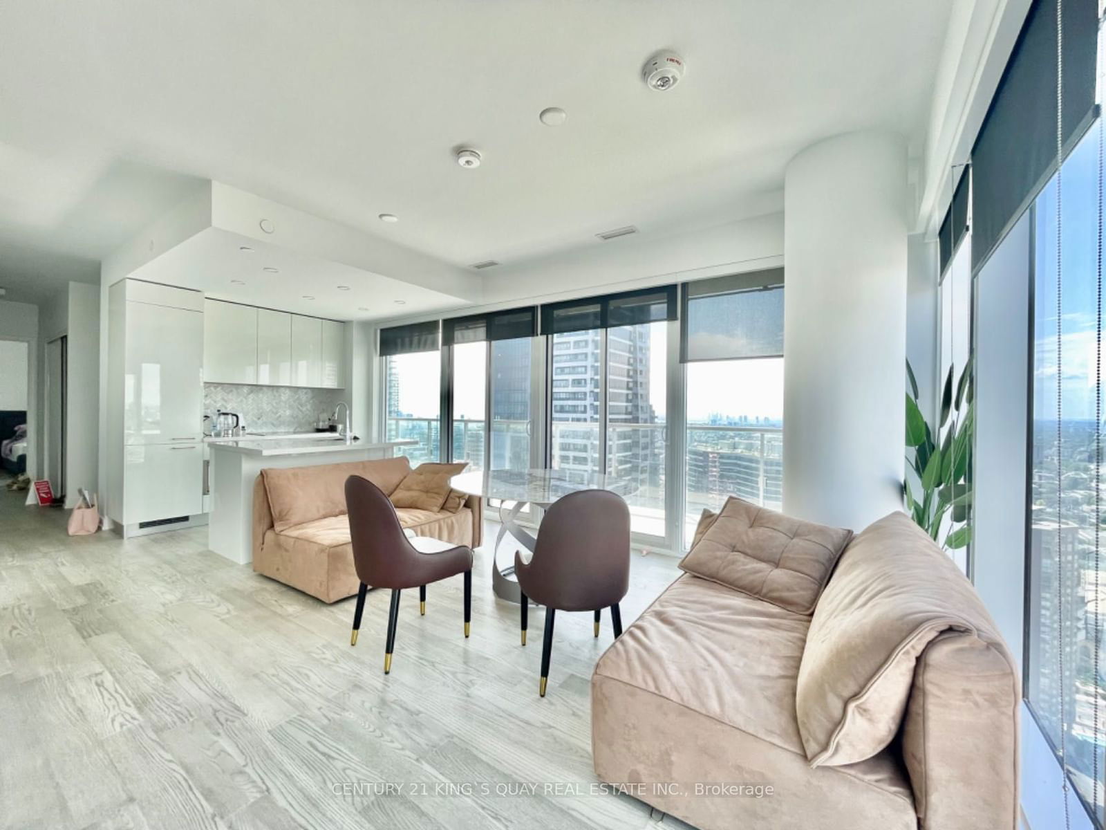 3 Gloucester St, unit 4301 for rent - image #5