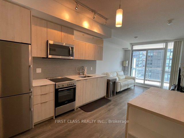 50 Forest Manor Rd, unit 1301 for rent - image #5