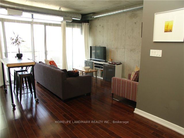 533 Richmond St W, unit 607 for rent - image #4