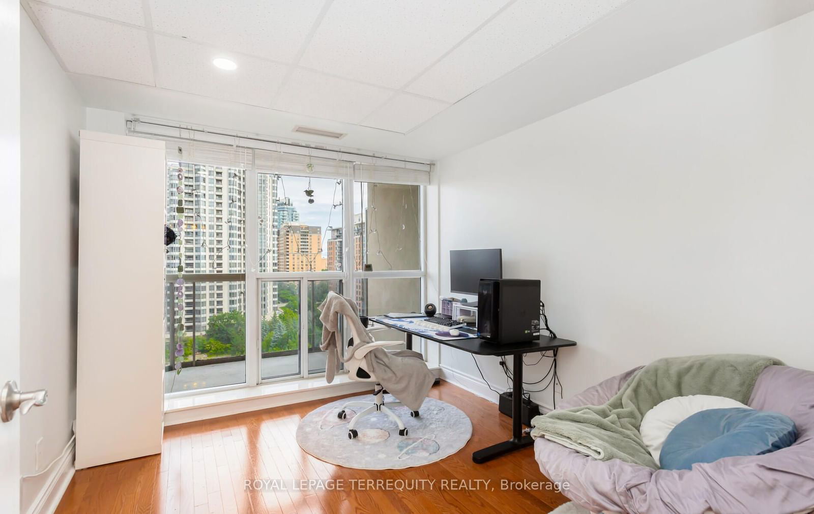 8 Mckee Ave, unit 1408 for sale - image #21