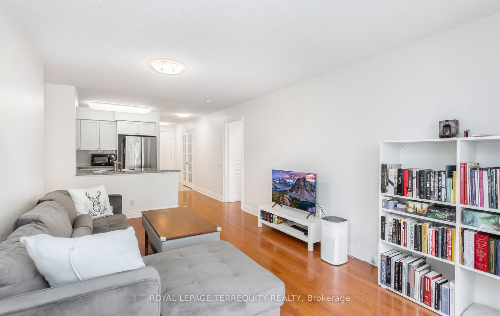 8 Mckee Ave, unit 1408 for sale - image #3