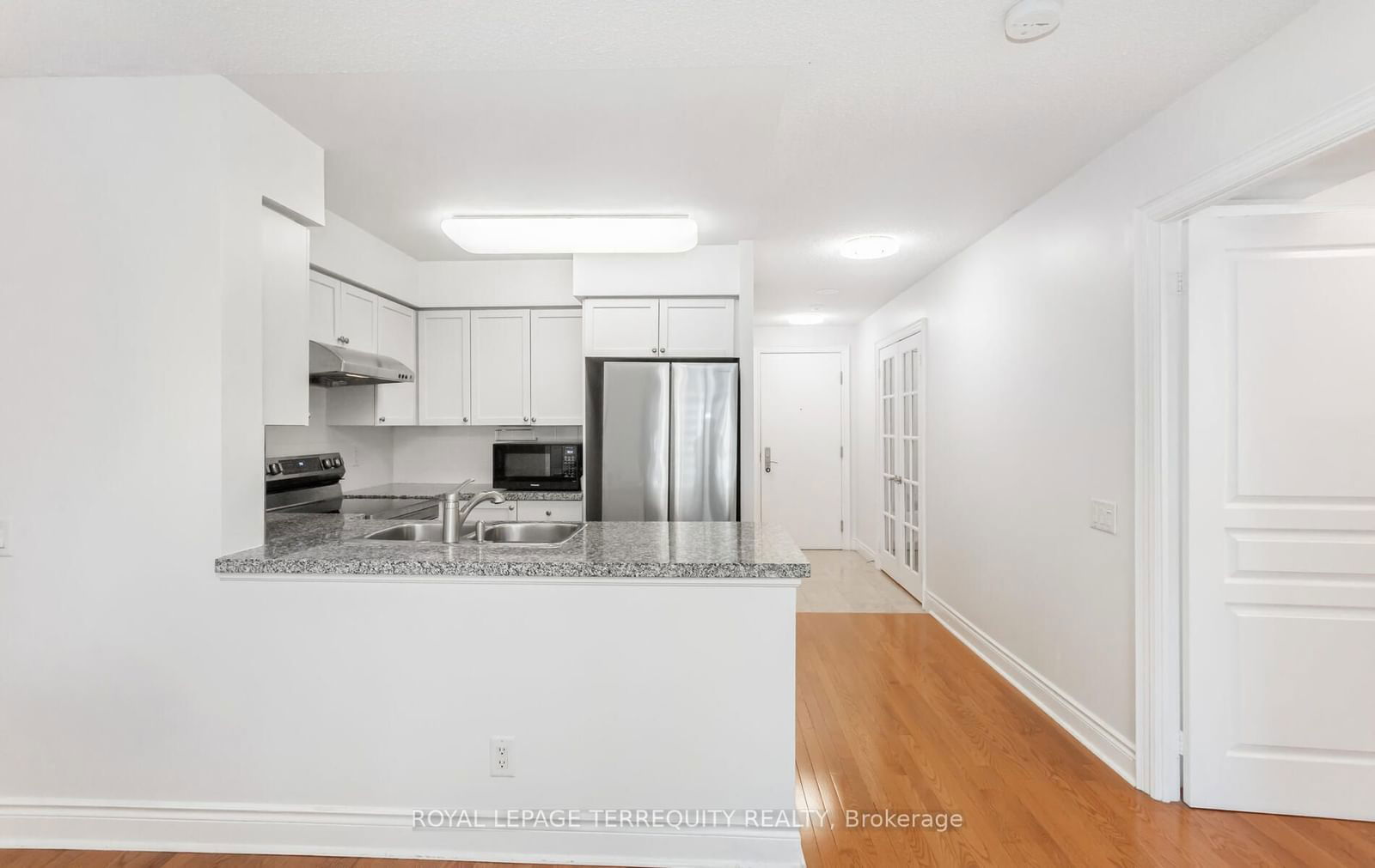 8 Mckee Ave, unit 1408 for sale - image #4