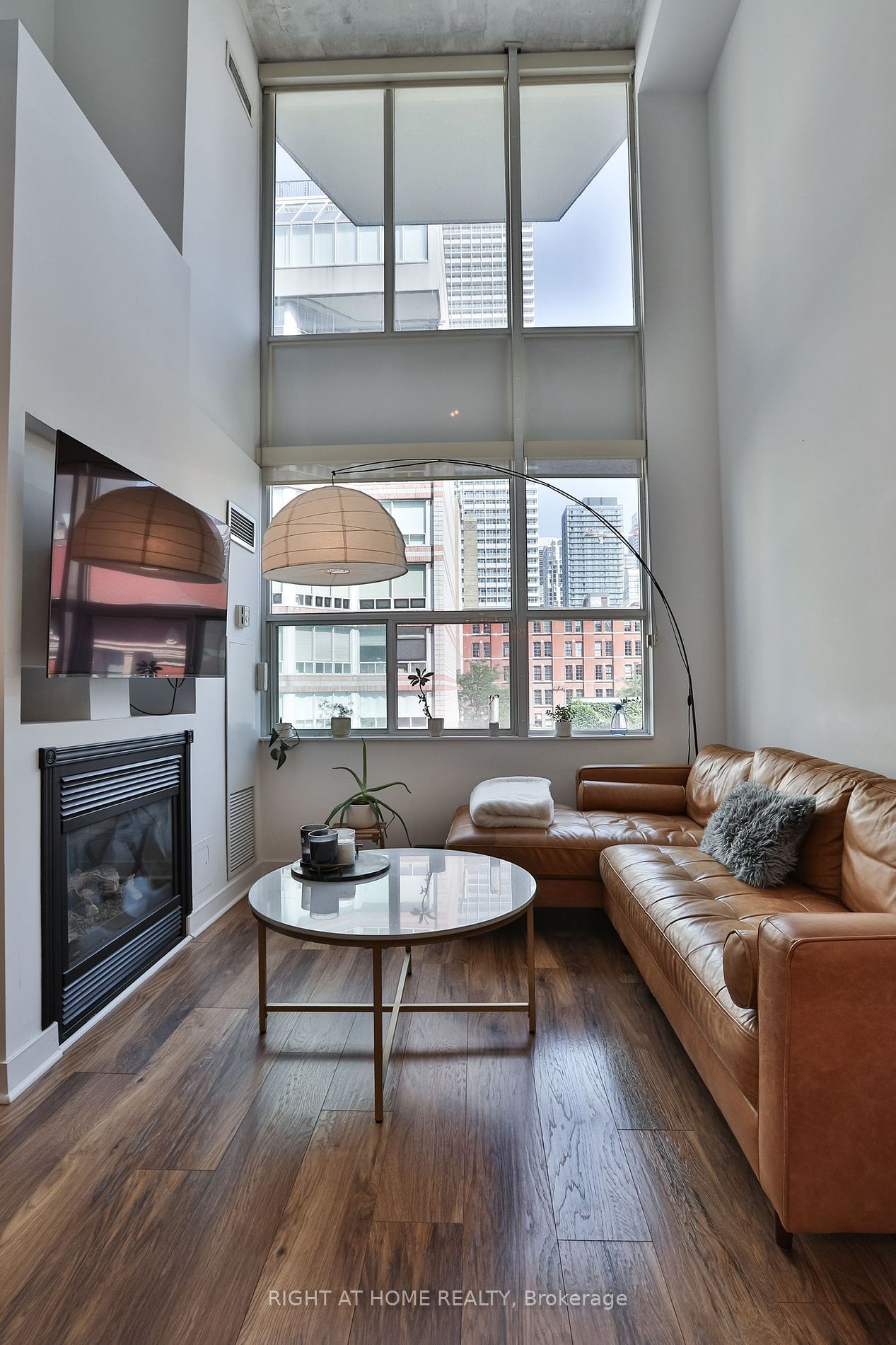 77 Lombard St, unit 303 for sale - image #14