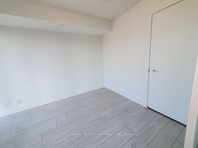 60 Shuter St, unit 2508 for rent