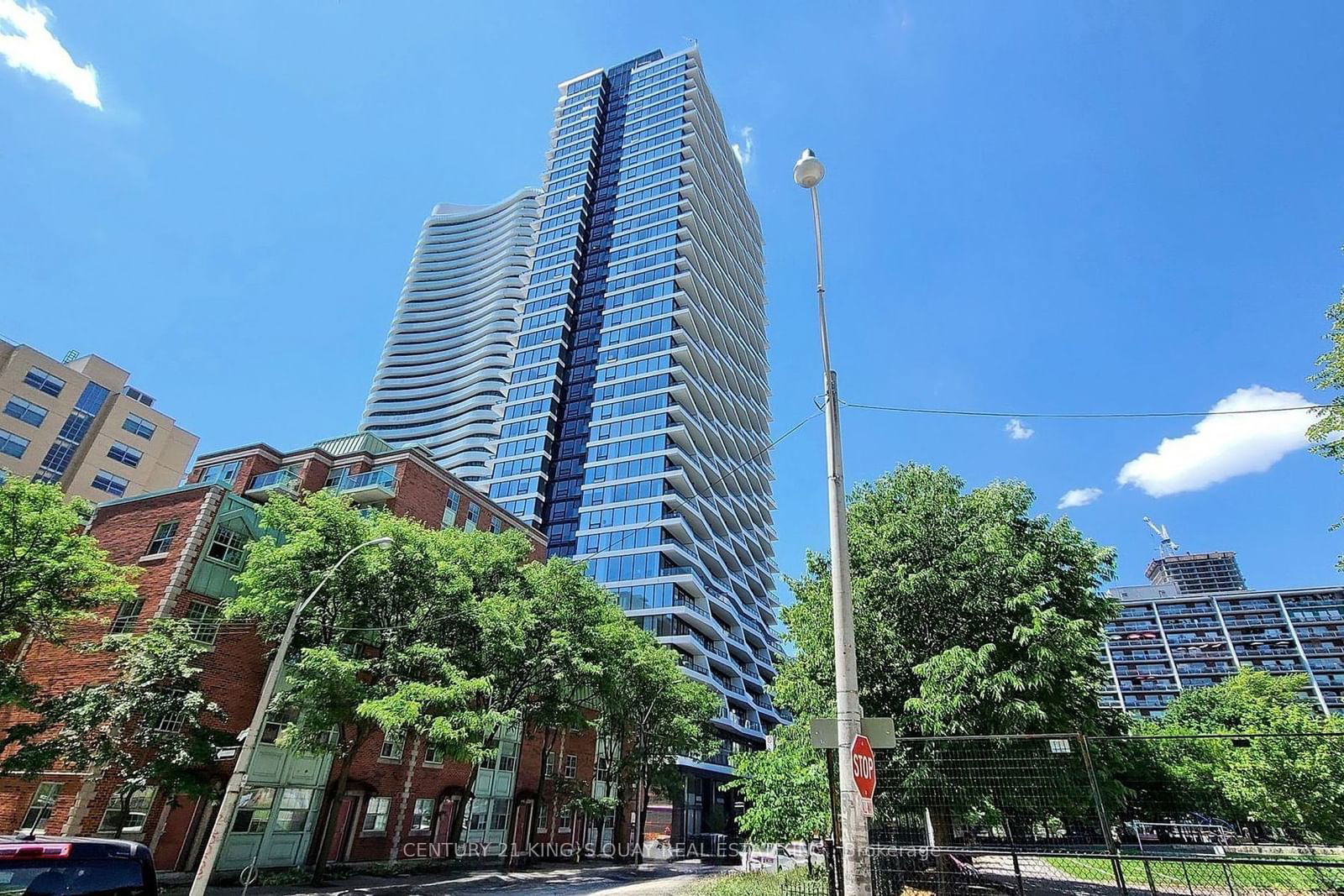 85 Wood St, unit 2610 for rent - image #2