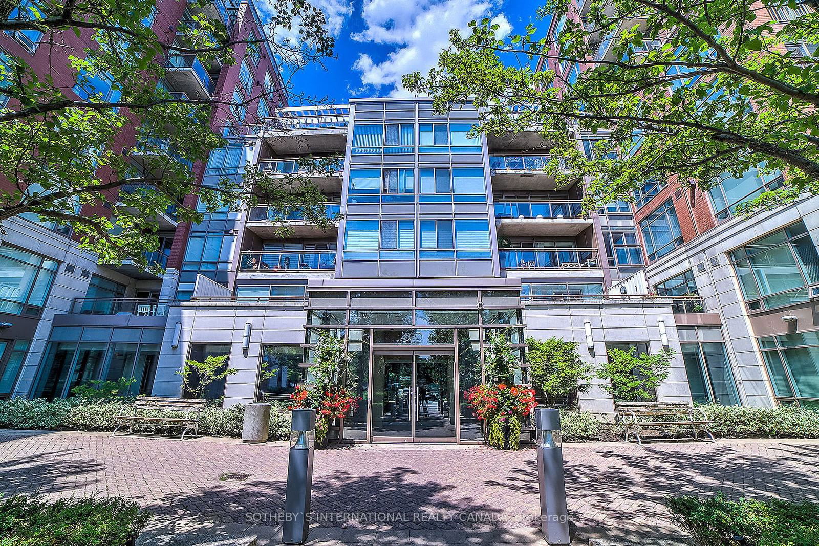 500 Queens Quay W, unit 912E for rent - image #1