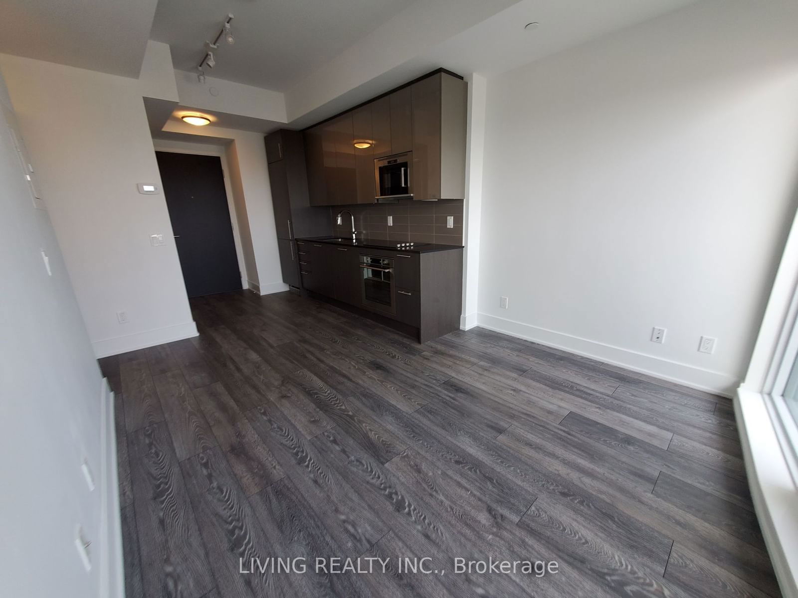 403 Church St, unit 2111 for rent - image #7