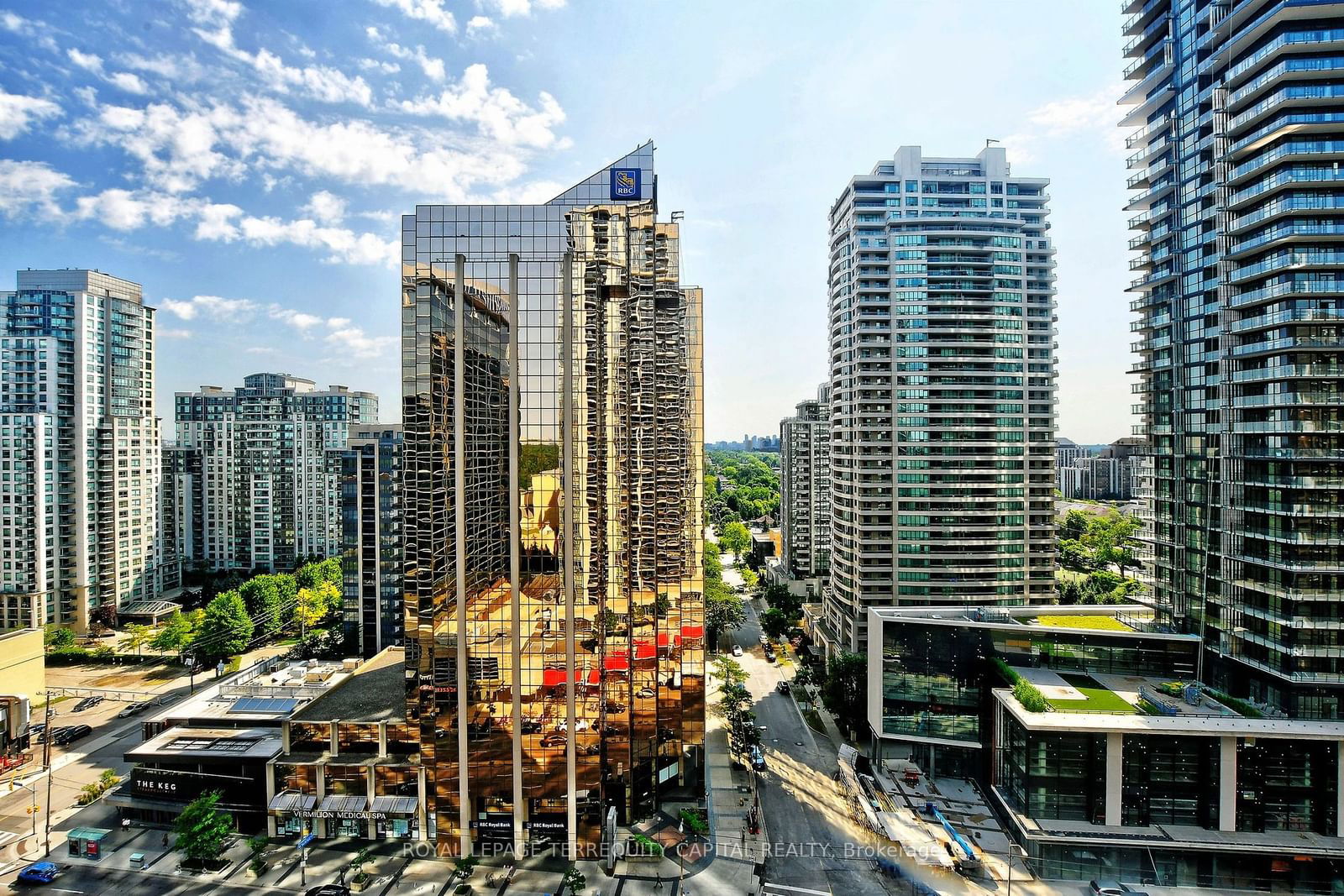 4978 Yonge St, unit 2002 for sale