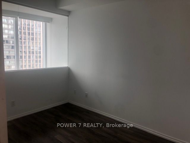 197 Yonge St, unit 1814 for rent - image #24