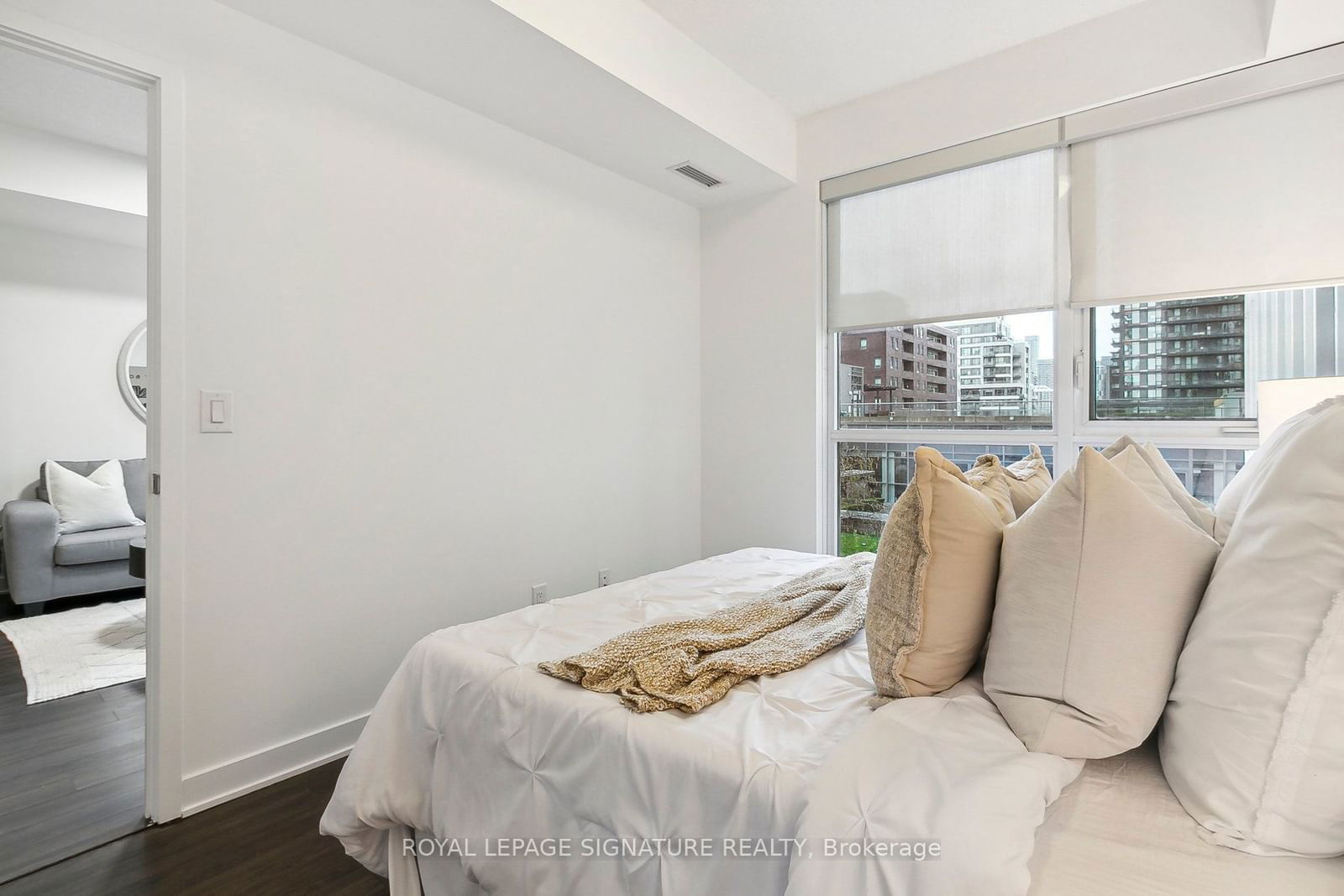 170 Sumach St, unit 510 for sale - image #25